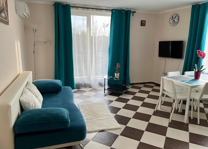 Zlatna Ribka Daire Burgaz